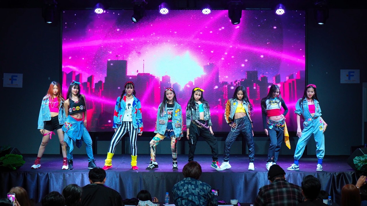 cover Girls' Generation - I GOT A BOY + Into The New World @ Fortune Town (U15) | 260307