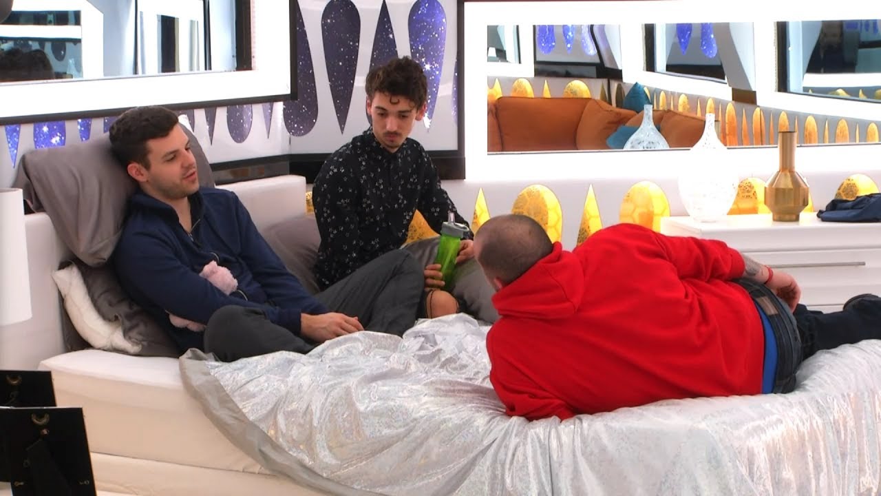 Day 52 - 5/01 3:20p - Dillon joins Kev and Will for a game talk session with both of them.