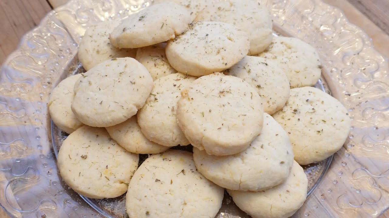 Gli insoliti biscotti alla lavanda