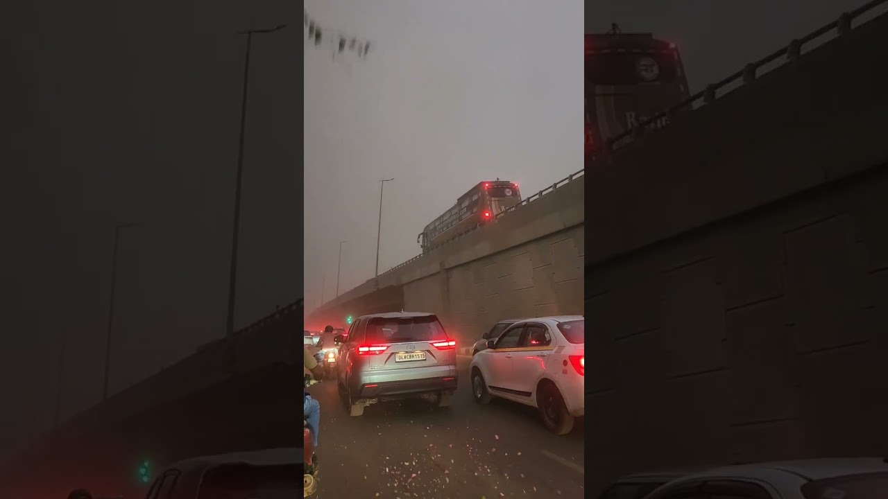 Dust Storm in Delhi NCR #thunderstorm #duststorm #delhi #viralvideo #delhinews