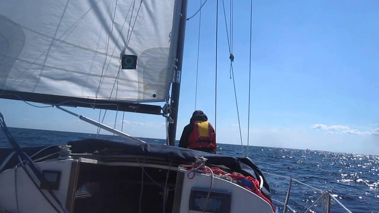 Skift af forsejl på L23 på Øresund