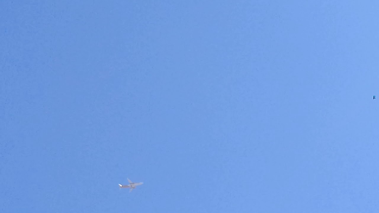 Take off b737-8BK LV-HFQ