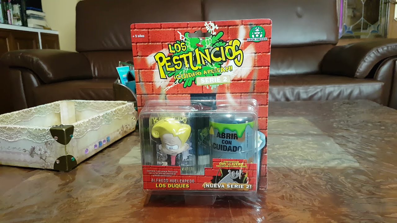 Los Pestuncios Serie 2 Figura Mu&ntilde;eco De Alfredo Hueleapedo Del A&ntilde;o 2004 Nuevo En Caja
