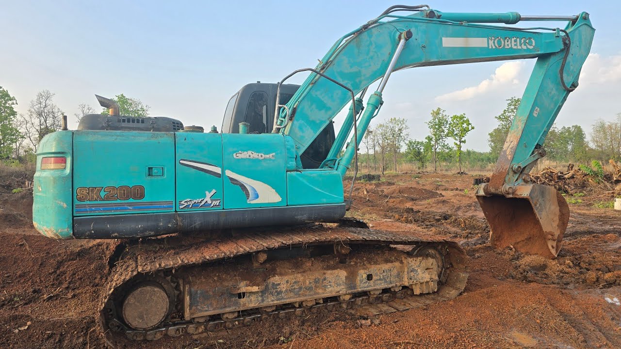 #KOBELCO SK200-8YN11 ราคา770,000 บาท  ดูรถ จังหวัดสกลนคร 0625870434 เก่ง #เก่งฝากซื้อขายรถขุดทั่วไทย