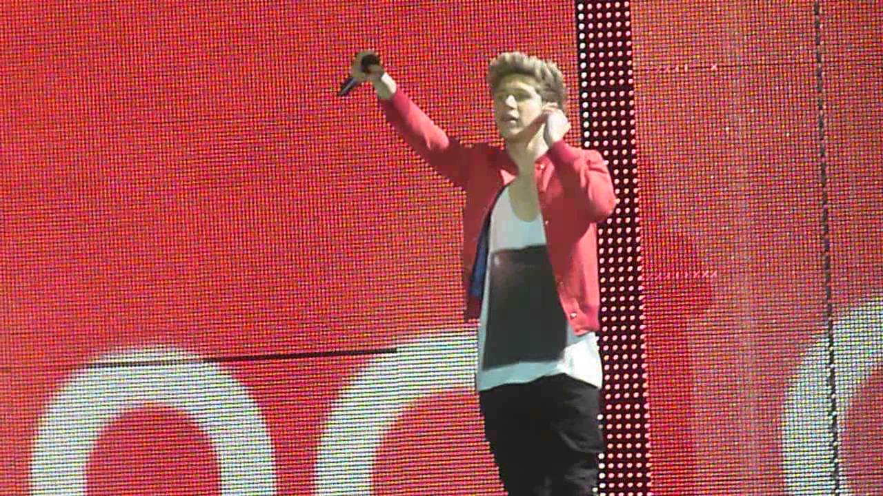 One Direction - One Thing - live Sheffield 19 march 2013 - HD