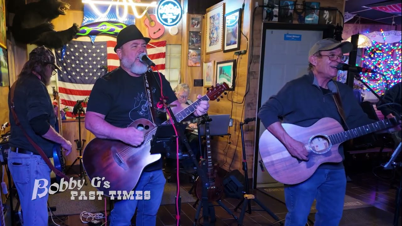Wagon Wheel Performed at Bobby G's Huntington WV