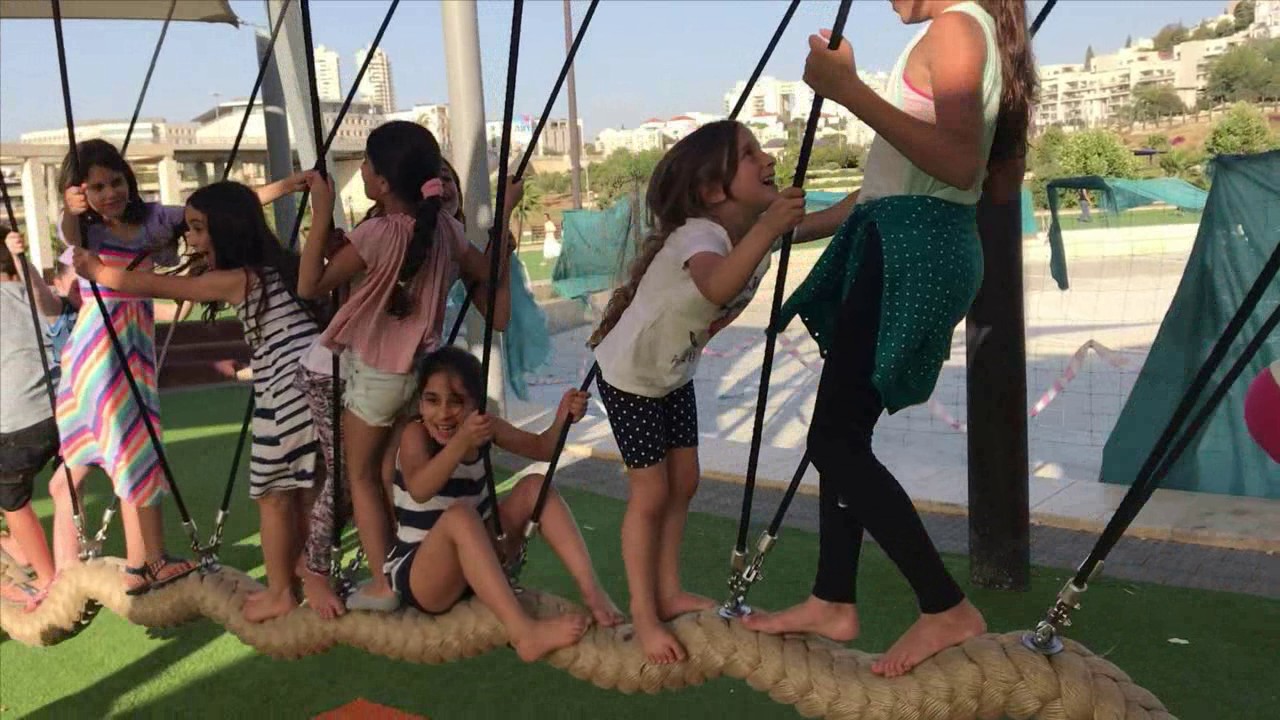 מצגת סיום ב' 4 - חוט השני