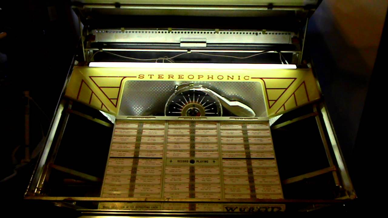 1962 Wurlitzer 2600 Jukebox (Open downward view)