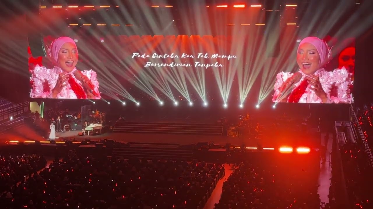 Madah Berhelah - Ziana Zain Sembilu Reunion The Concert