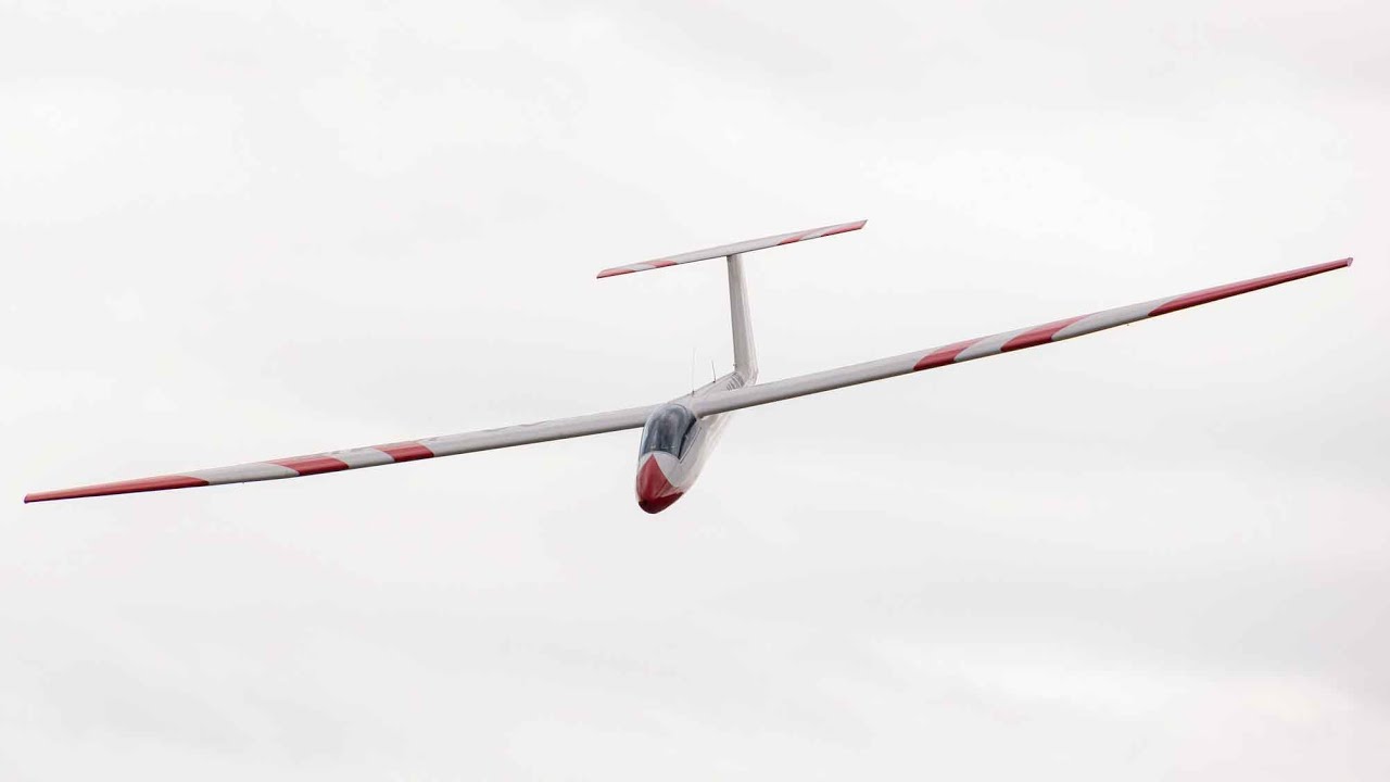 Pilatus B4-PC11AF Take Off - Aerobatics & Stunts
