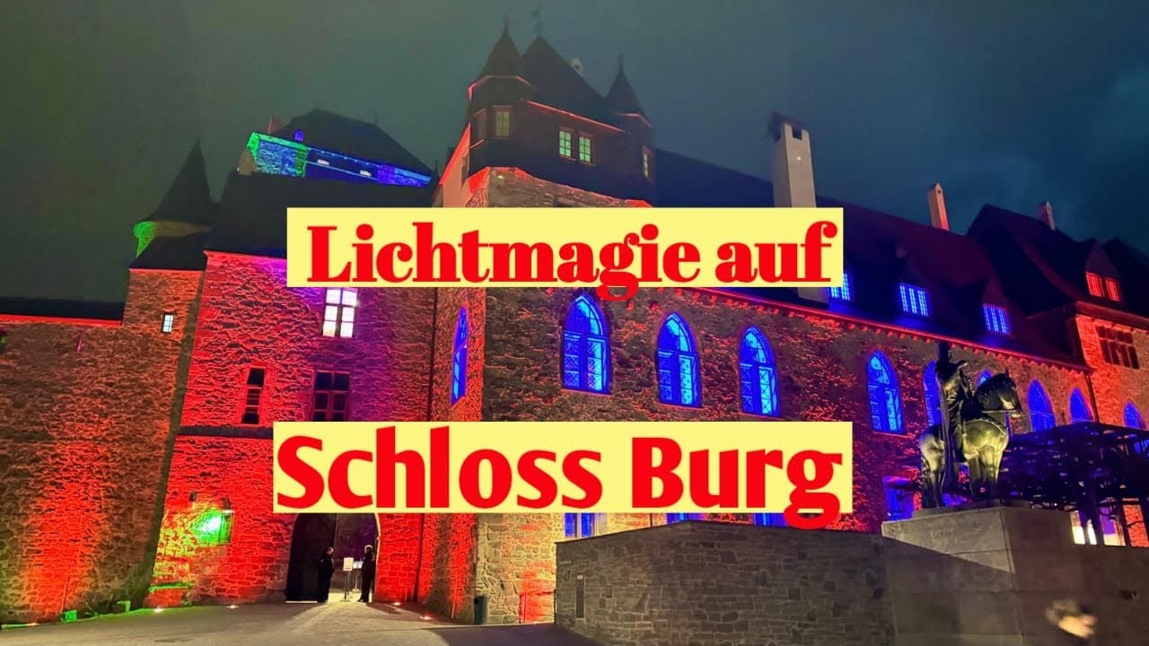 Lichtmagie auf Schloss Burg. Solingen. #schlossburg #solingen #золинген #burgleuchten