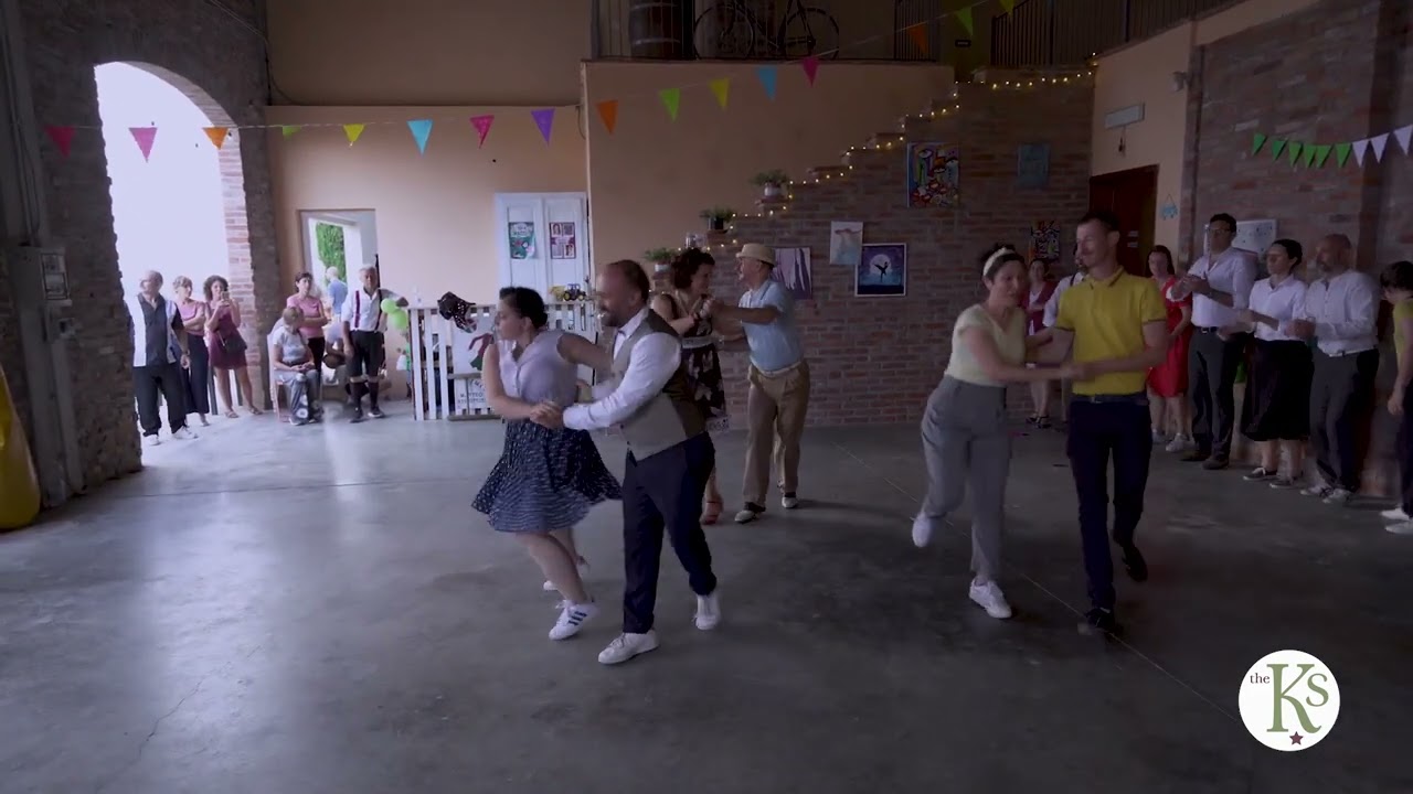 LINDY HOP SAVOY