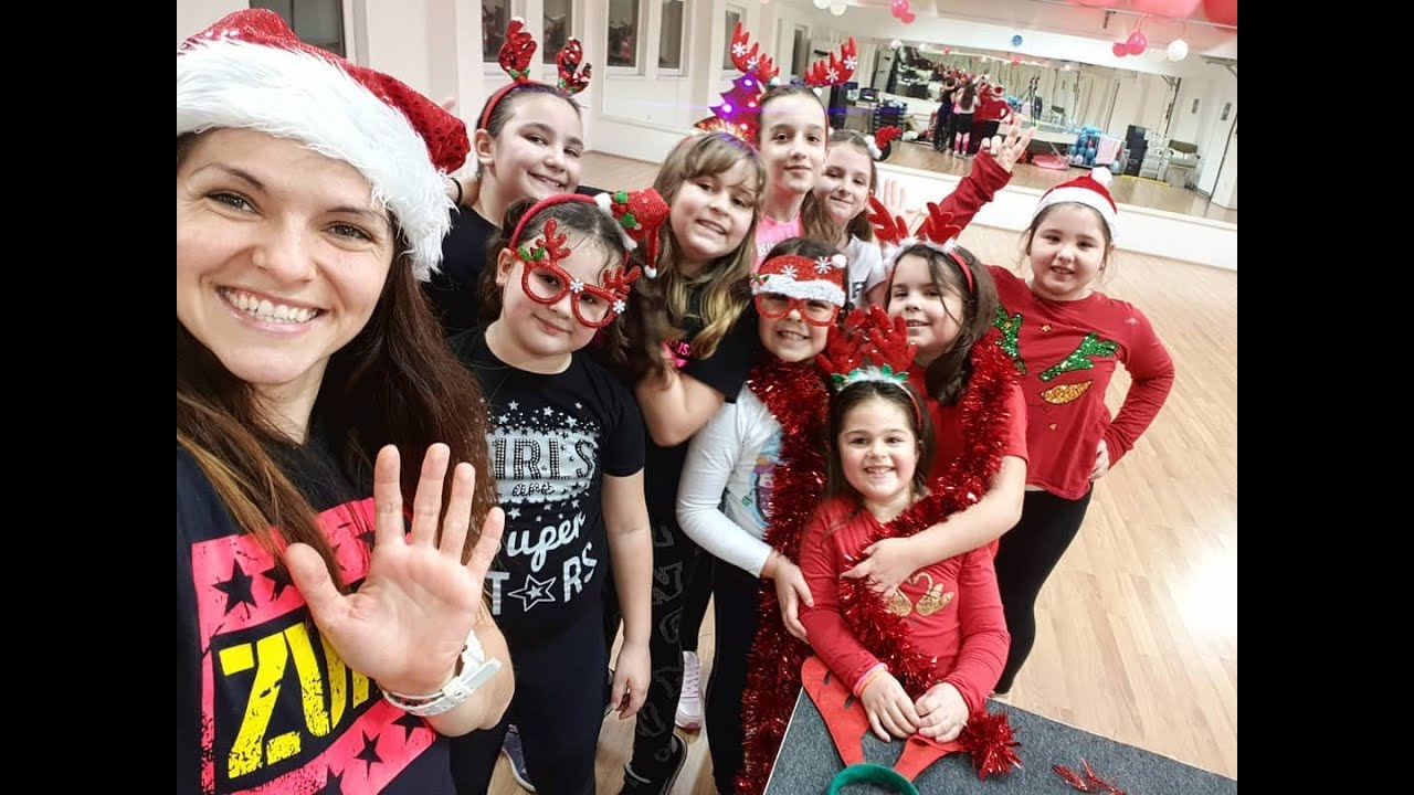 🎅 JINGLE BELLS 🎅 💚 Zumba Kids choreography 💚