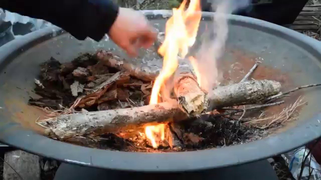 How to Use a Flint Fire-starter to Start a Fire.