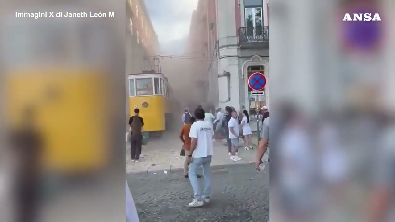 Lisbona, deraglia la funicolare Elevador da Gloria: almeno 3 morti #ansa #news