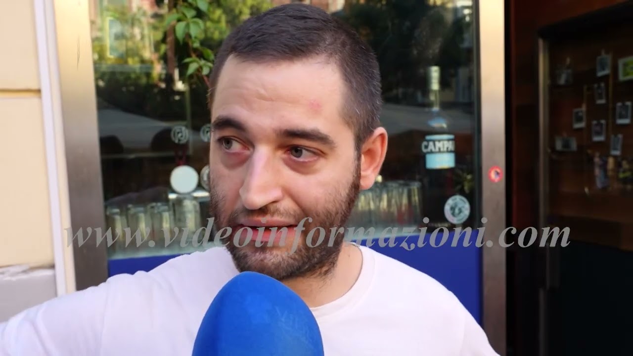 Spari nella notte a piazza Bellini, donna ferita a una spalla