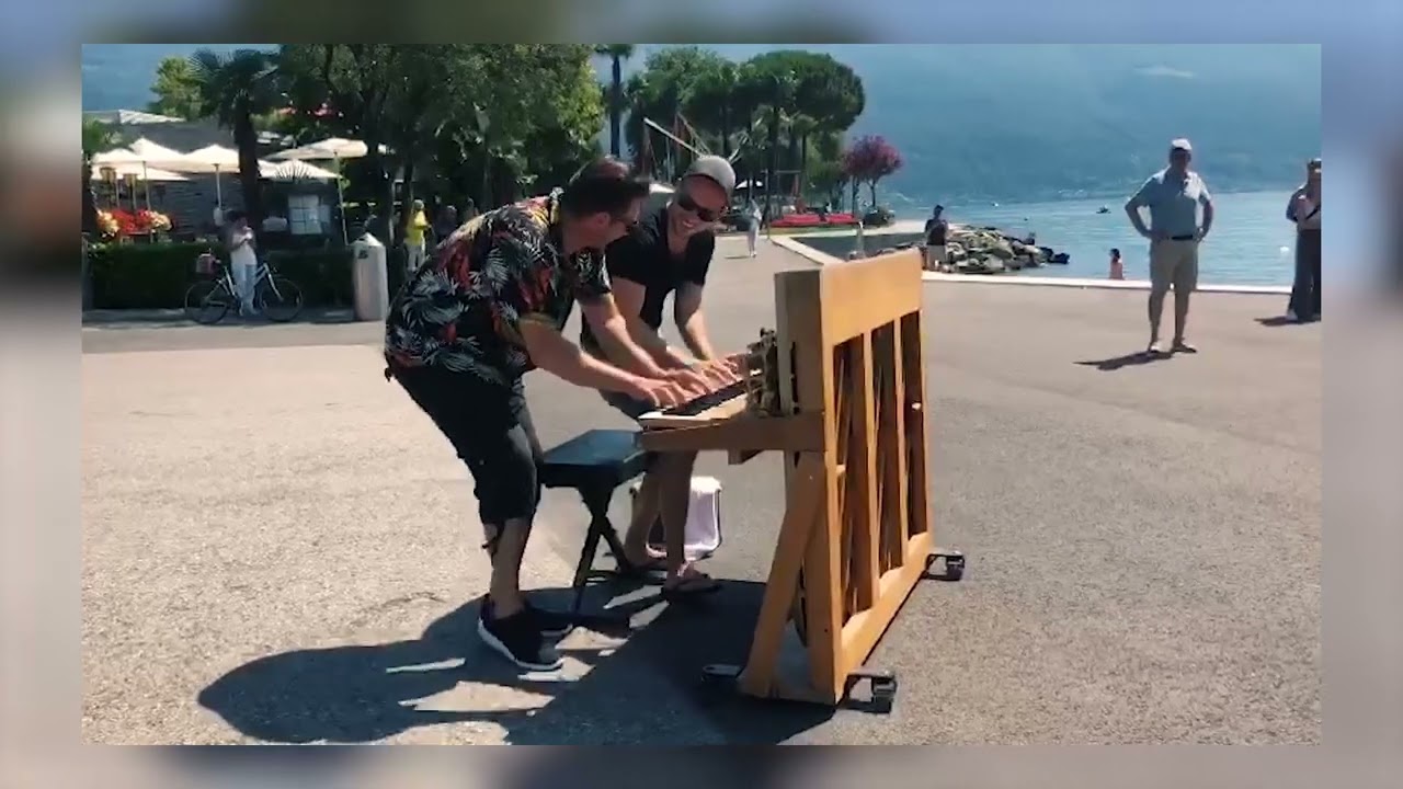 Street Piano – Boogie-Woogie Jam with Nico Brina & Chris Conz