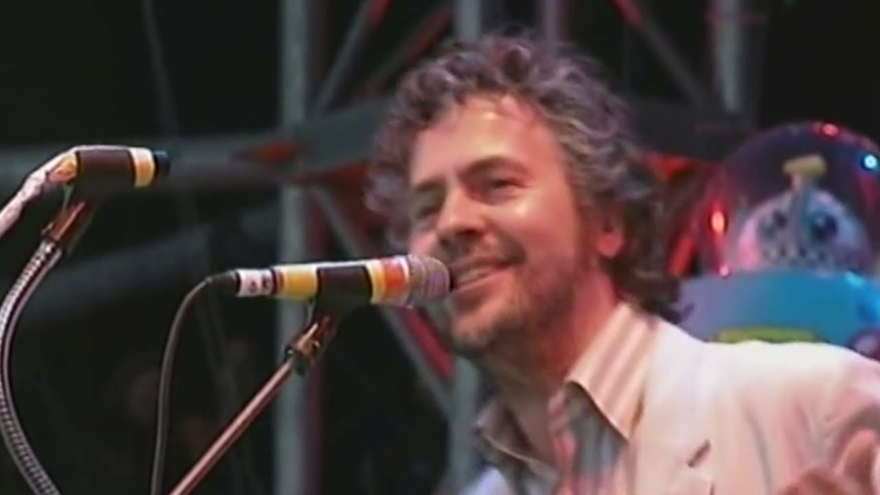 The Flaming Lips - Live at Glastonbury in Pilton, England (June 28, 2003)