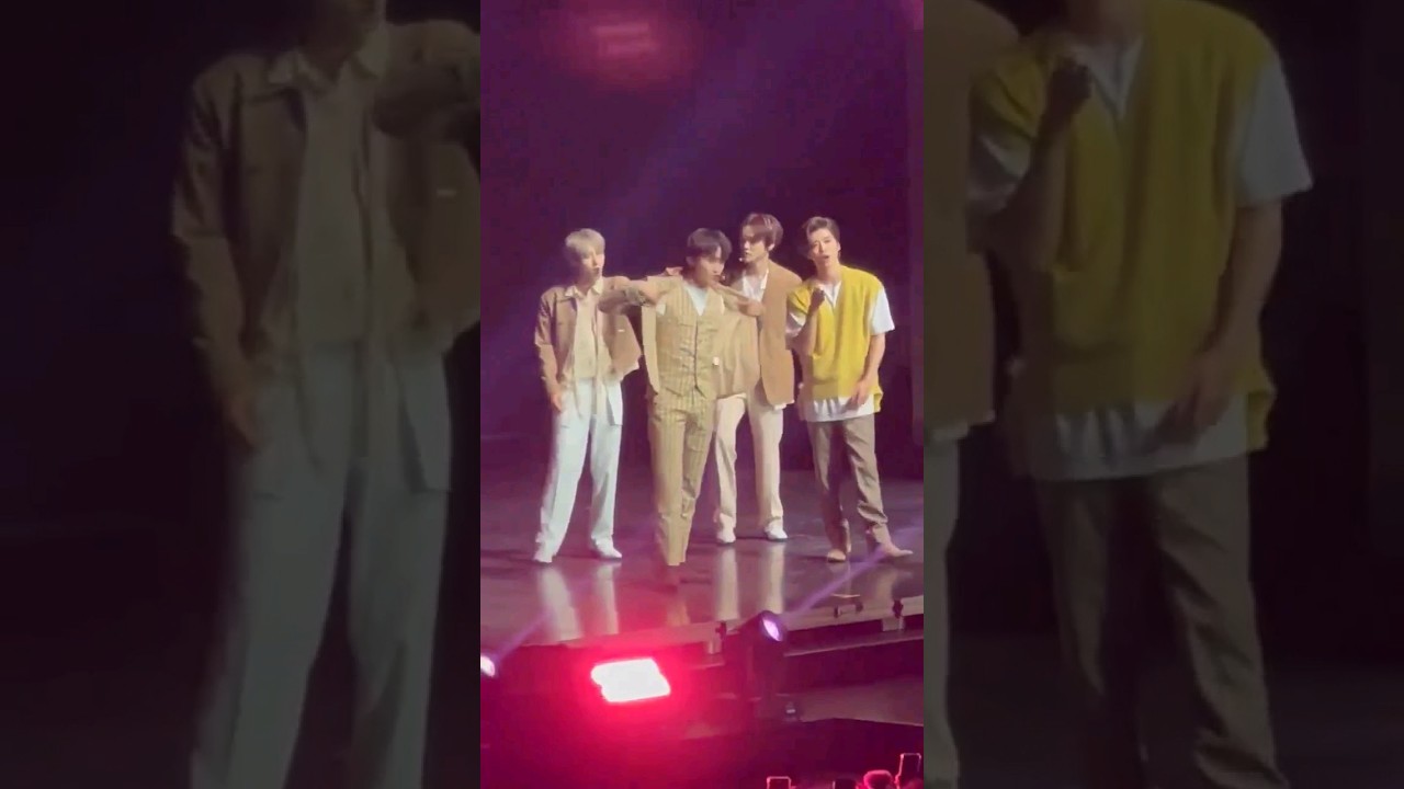 sexy moon walking Love Again Stage | TDS 2 in LA 230419