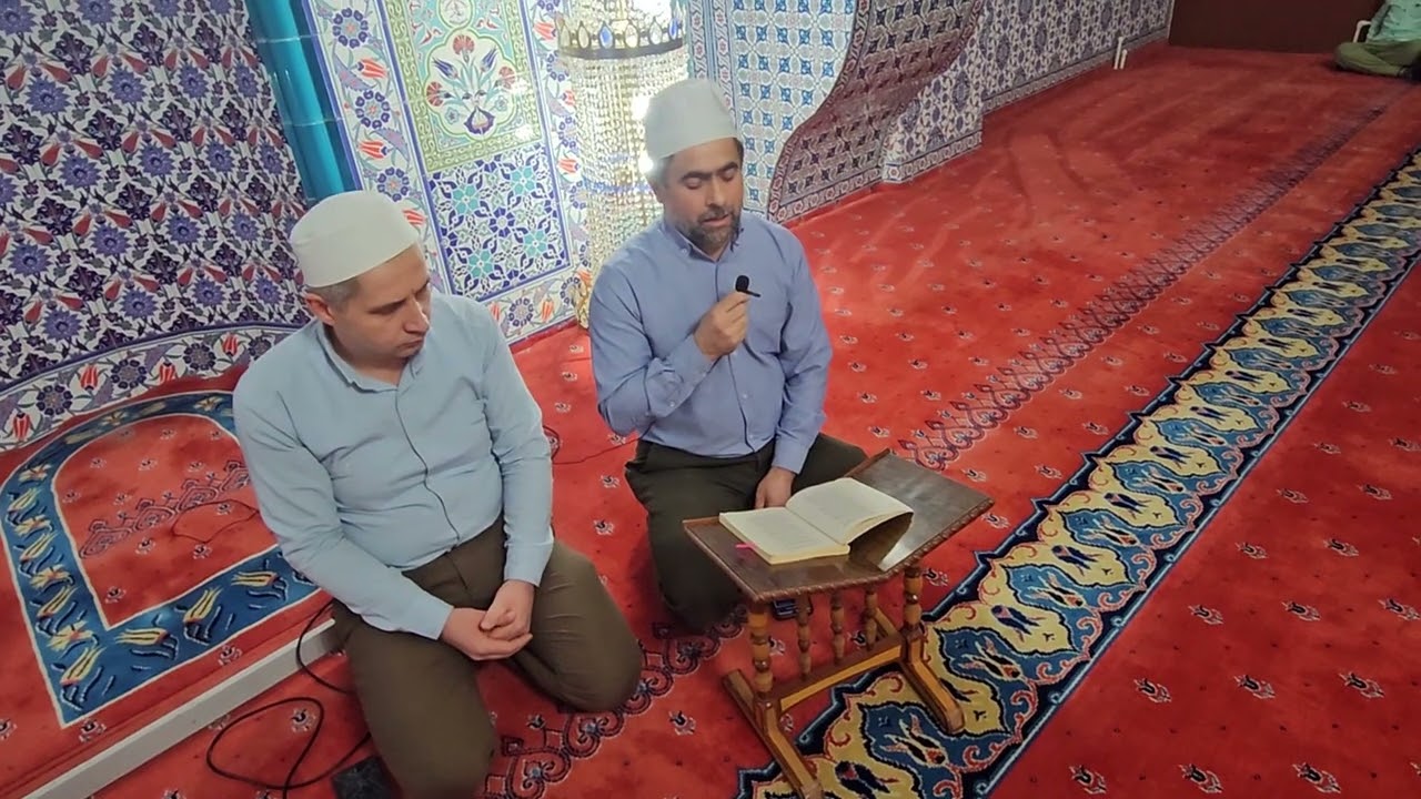 DEMİRCİ'DE MUSTAFA AKYILDIZ HOCA ALACA CAMİİNDE MİRAÇ KANDİLİNDE MEVLİD OKUYOR 2026