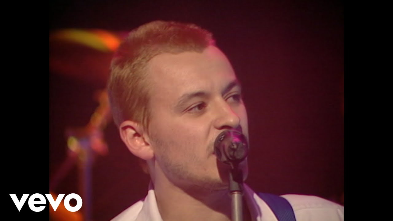Manic Street Preachers - Roses in the Hospital (Live from Top Of the Pops, 1993)