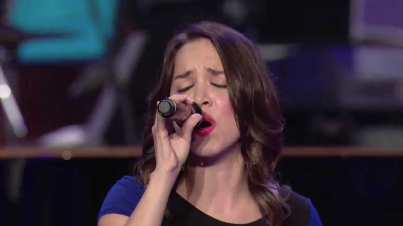 Claudia Lozoya Iglesia Lakewood - Bendito Jesus