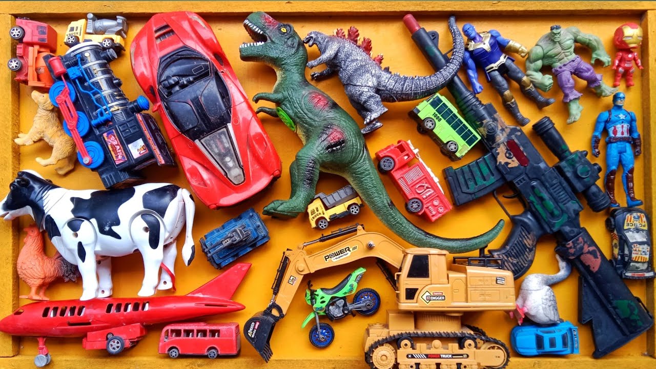 SUPERHERO Batman, Hulk, Black Panther,thanos ,motorcross, bus basuri, excavator, optimum prime, 