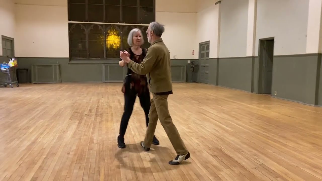 Optical Illusion Waltz Flourish