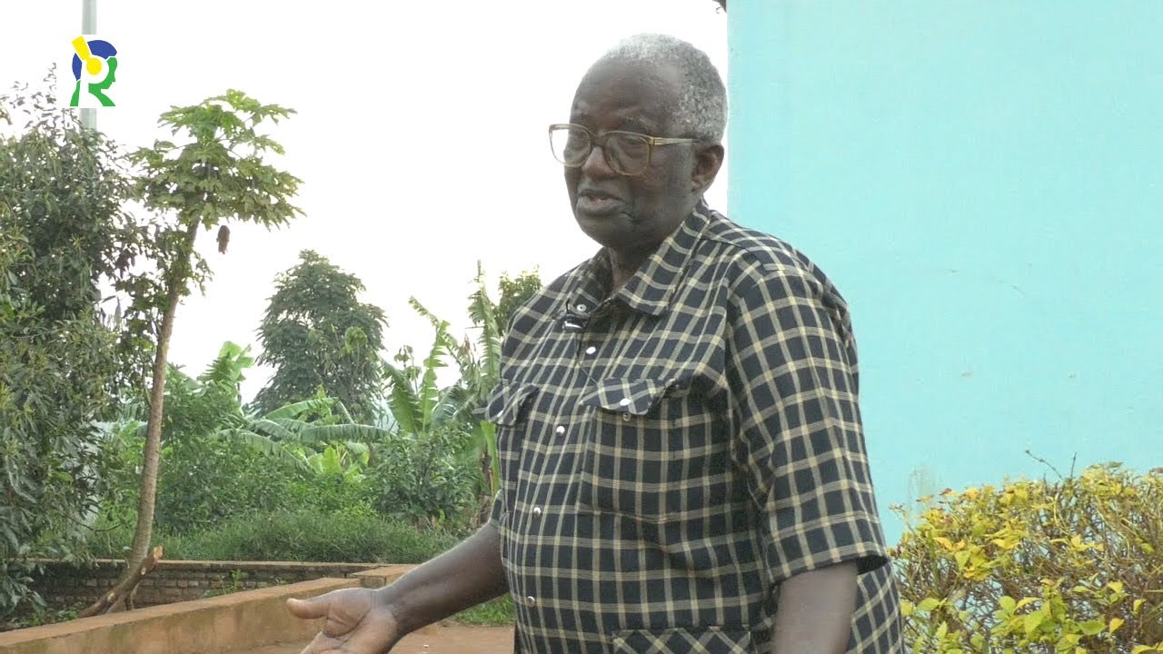 Twasuye umunyeshuri wa mbere wanditswe muri kaminuza y'u Rwanda || ubu afite imyaka 93
