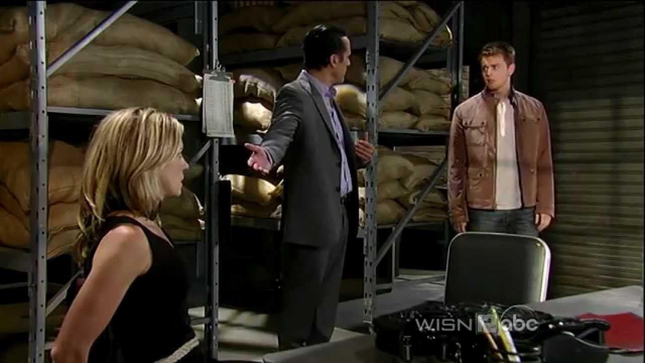 General Hospital's Kate Howard 11-29-12