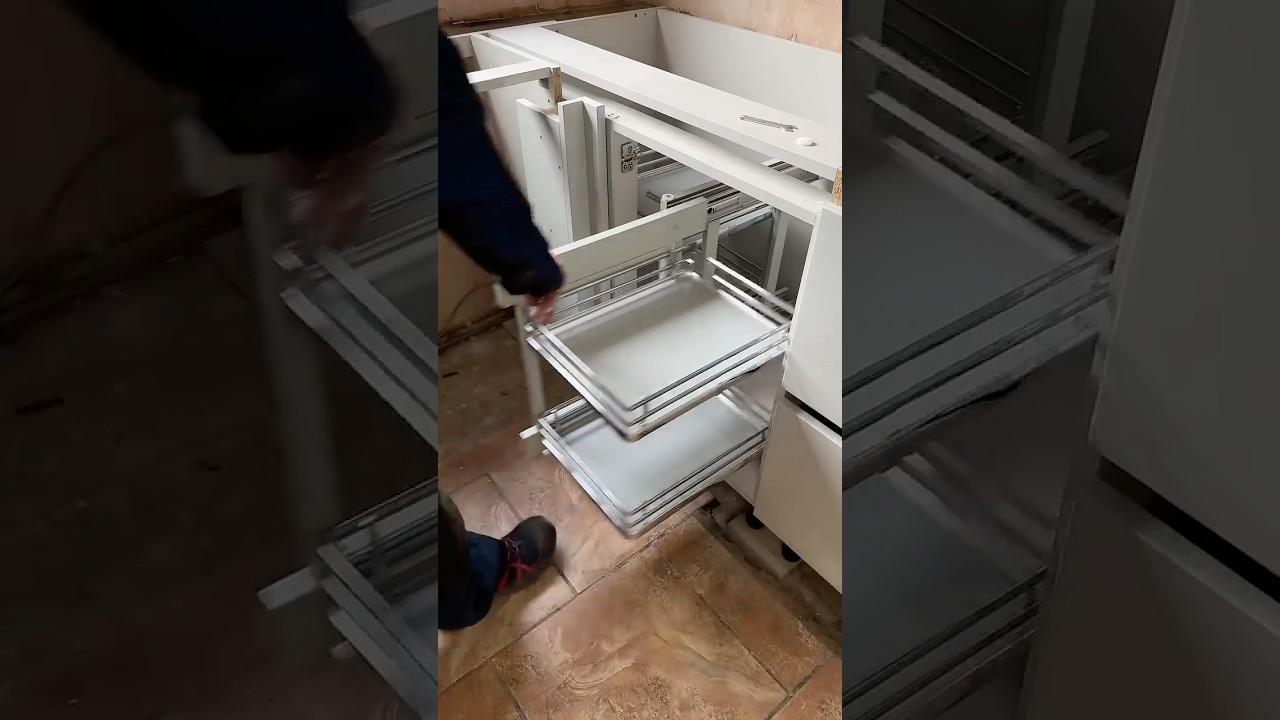 Kitchen magic corner