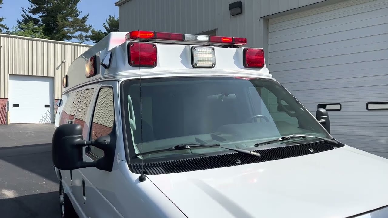 Used Ambulance - 2013 Ford E350 Type II Road Rescue for sale by Pilip Ambulances - Dealership