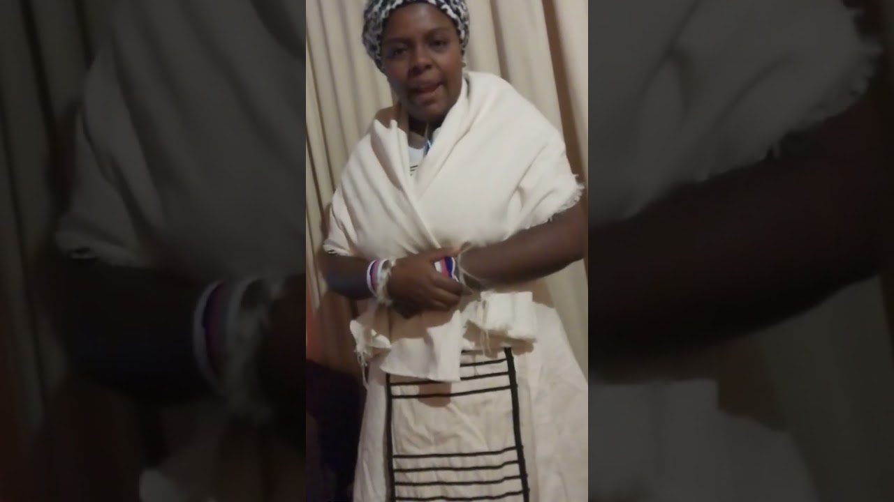 From Isikizi by Tina Jaxa