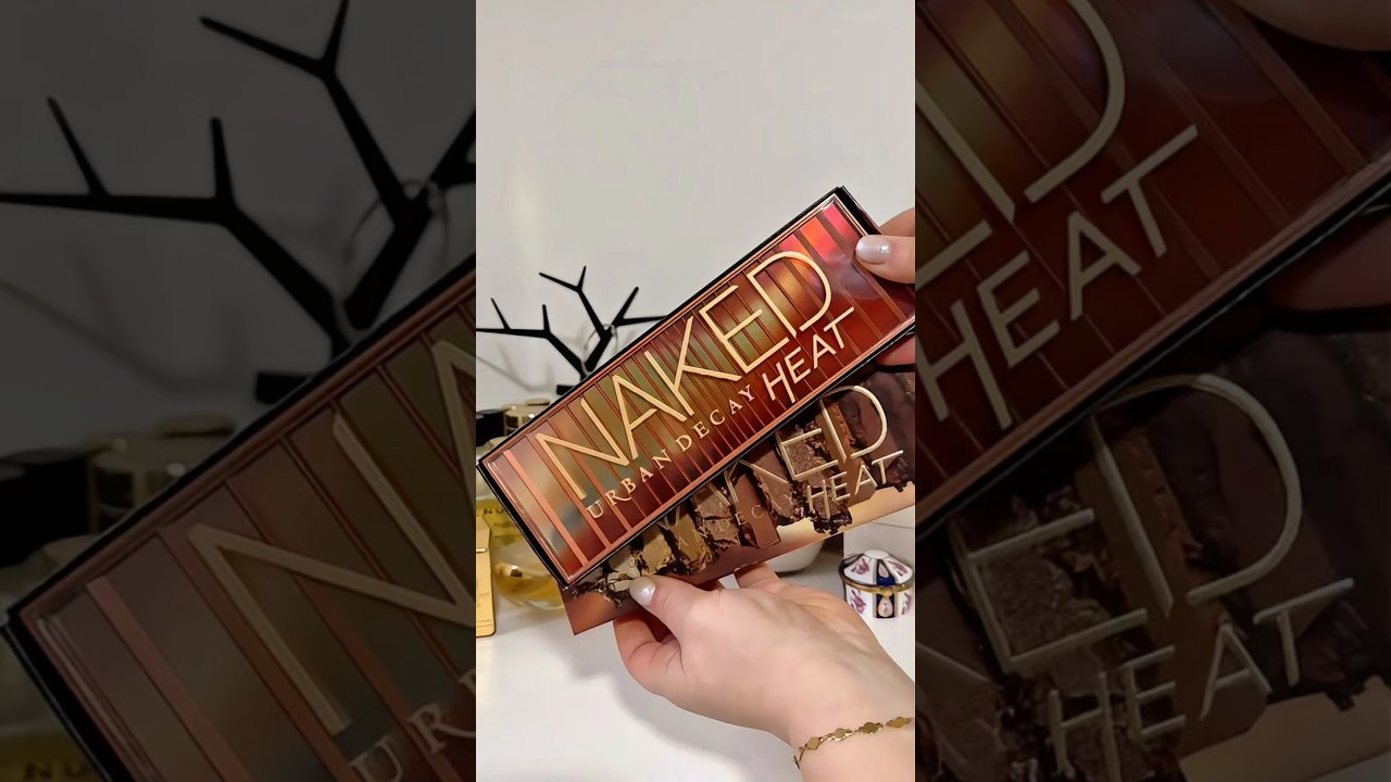 Urban Decay naked heat eyeshadow palette🧡