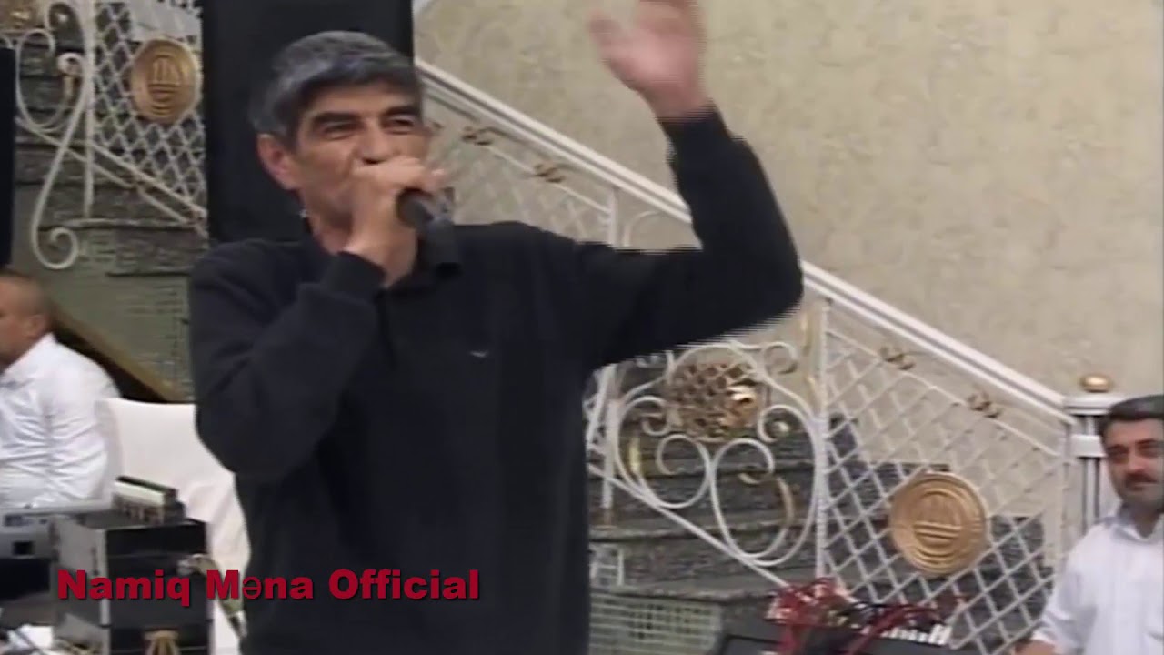 Bayram Kürdexanli Namiq Mena Yaxşi quşu qöyde duman saxliyar.  Deyisme