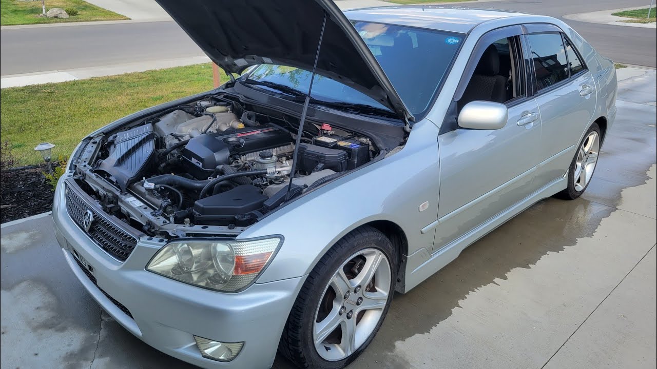Импортирую самую дешевую Toyota Altezza RS200 Z Edition в Японию, которую мне удалось найти!