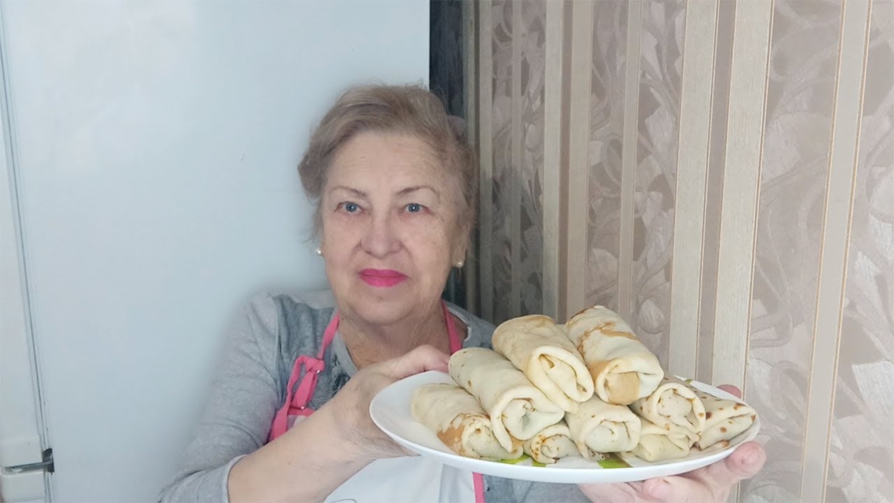 Это блюдо любят все.Самый надежный рецепт тонких блинчиков.
