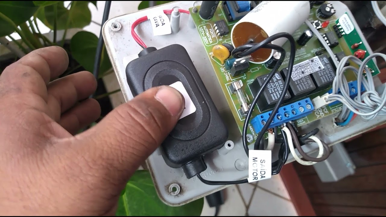 Como Instalar Trava Elétrica Portão.