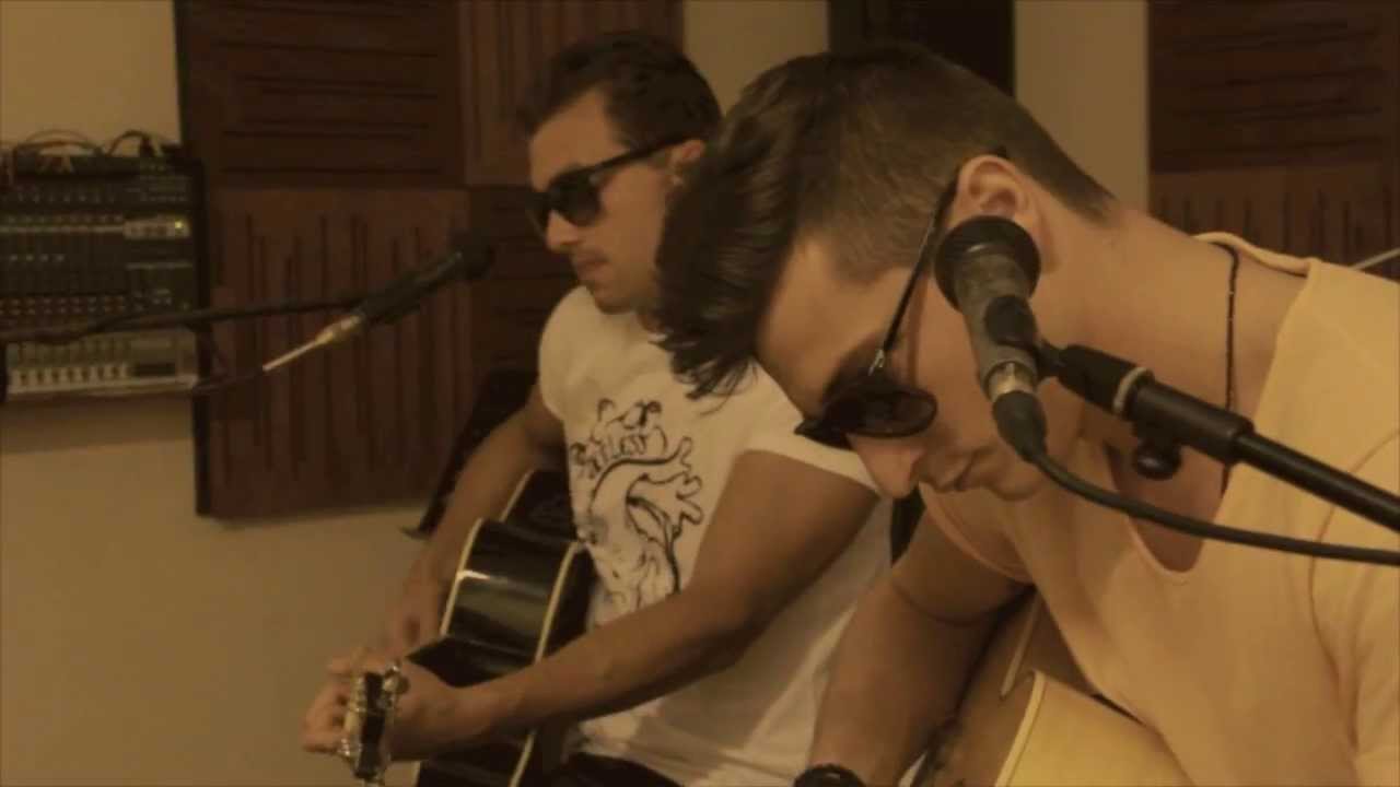 Riccardo FRAiL feat Angelo Monacelli - In Un Soffio - Acoustic Session HD720p