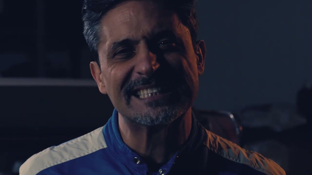 DJ Matrix Ft. Giorgio Vanni VS Jack Mazzoni | Supereroi | Videoclip