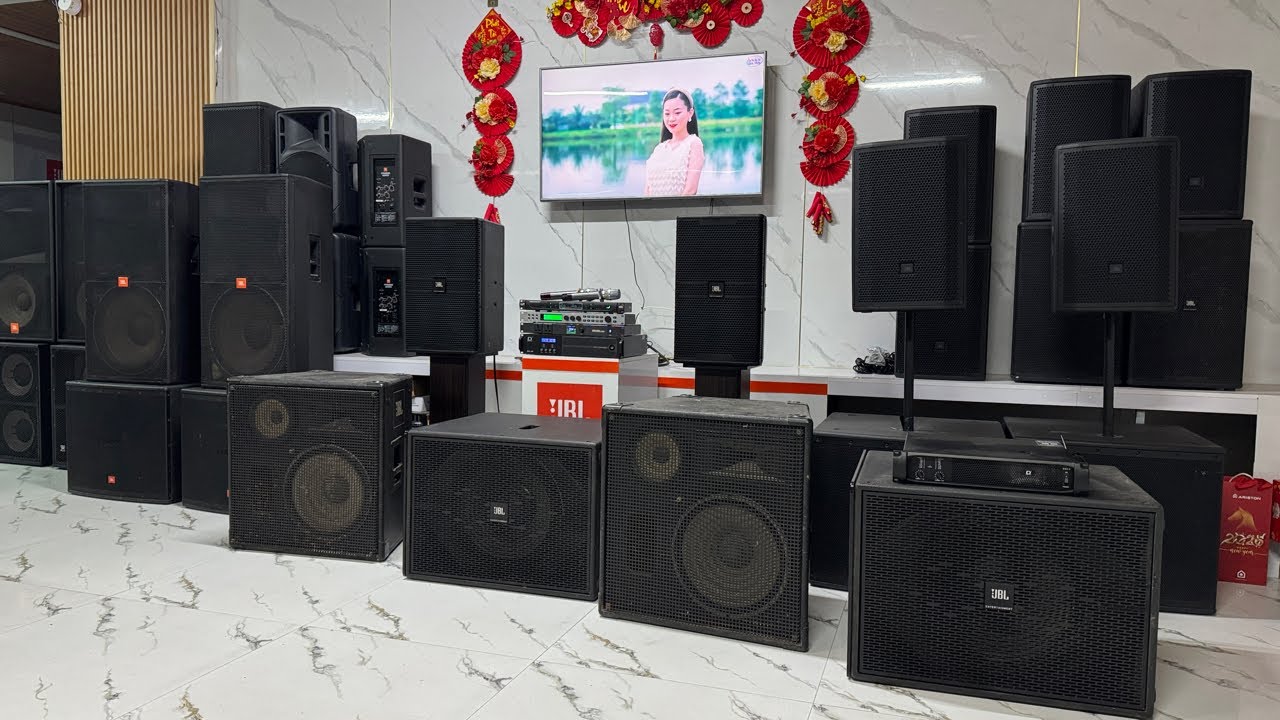 Thanh lý loa jbl MR835