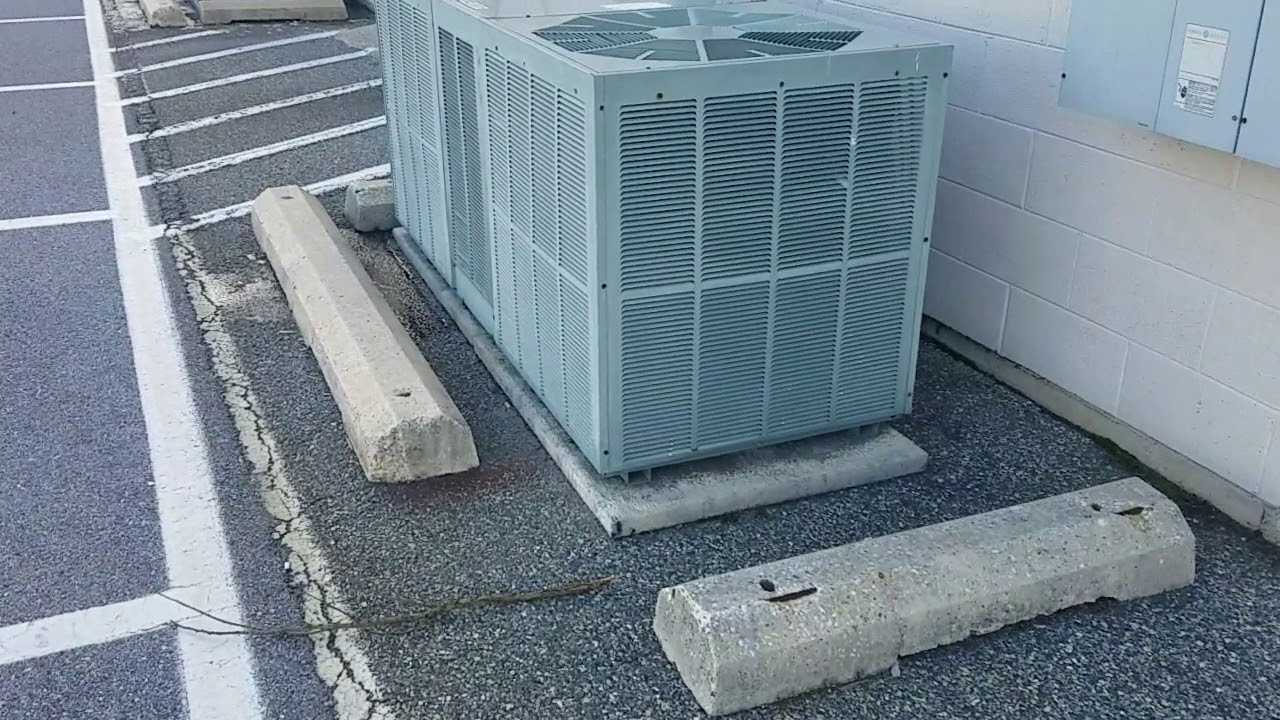 Tanger Outlets Heat Pumps