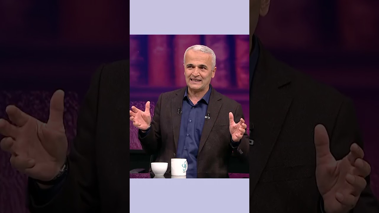 Ekrem Demirli: Modern çağda her şeye yetişmeye çalışırken tebessüm etme fırsatını kaçırıyoruz