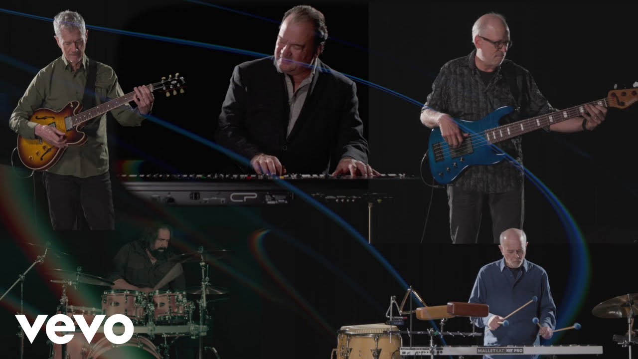 Candy Apple (feat. Jon Herington, Wes Little, Paul Adamy & Bill Hayes)