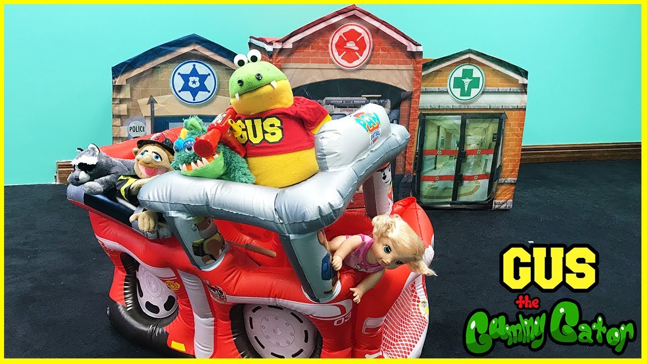 Firefighter Pretend Play! Fire Truck Engines for kids