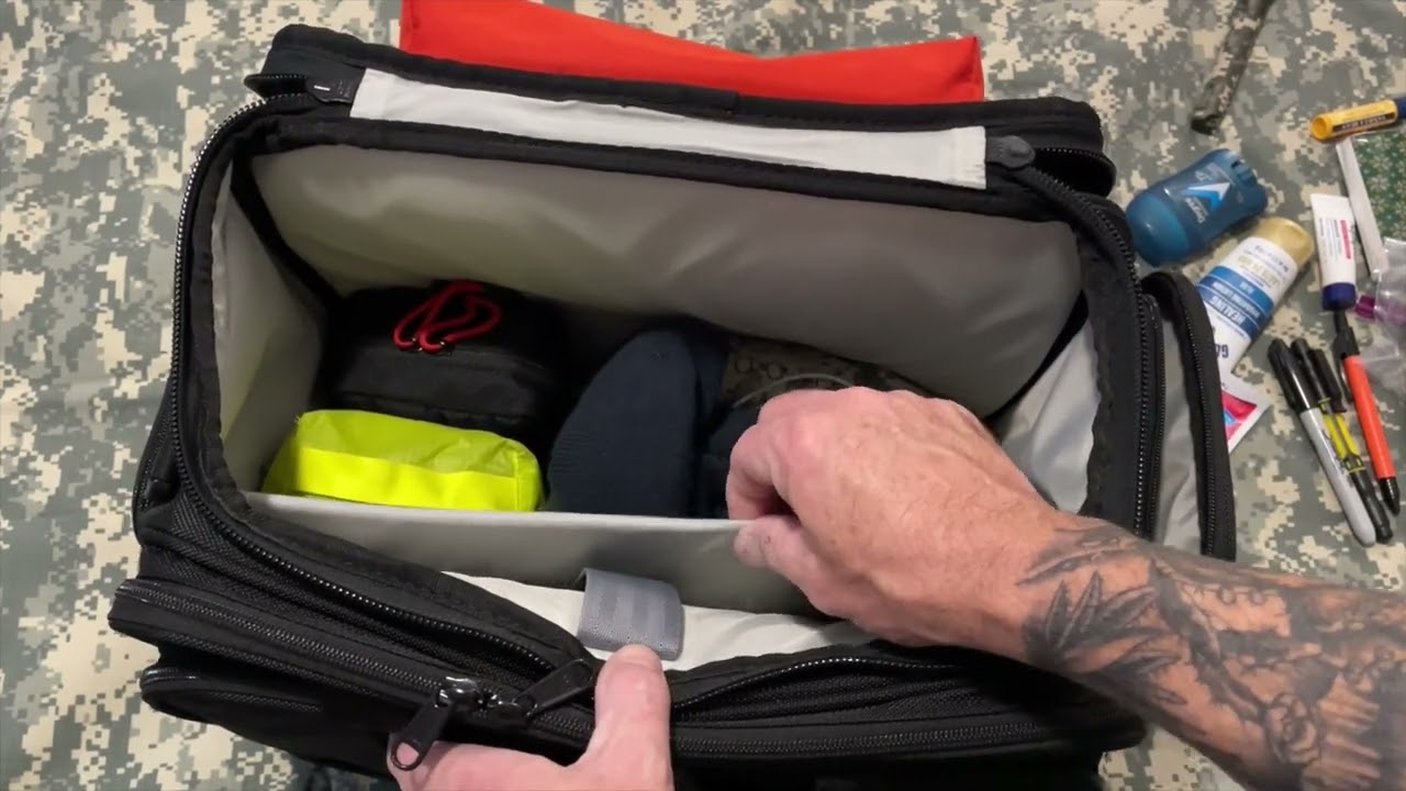 Aerocoast PRO Crew I Flight Bag - EDC Bag Dump - Modded