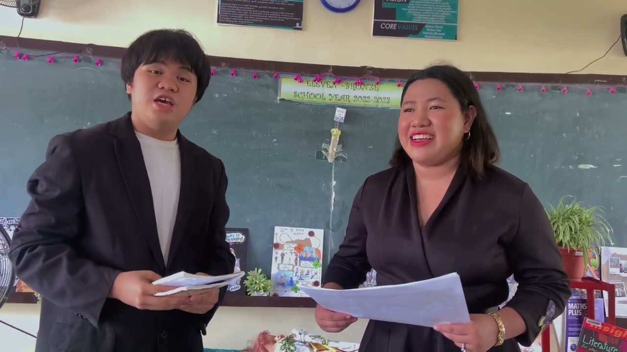 Senior High School, Storytelling