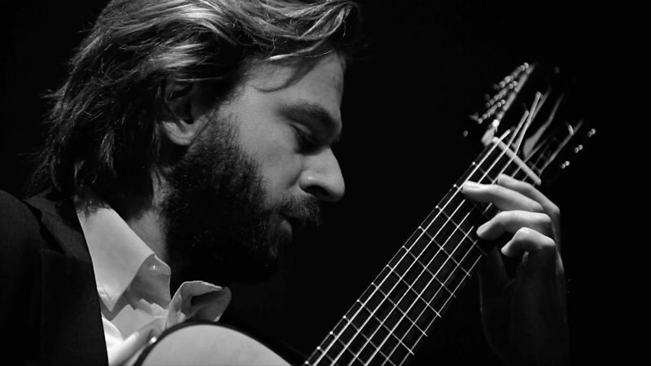 Marcin Dylla plays Castelnuovo-Tedesco Sonata 