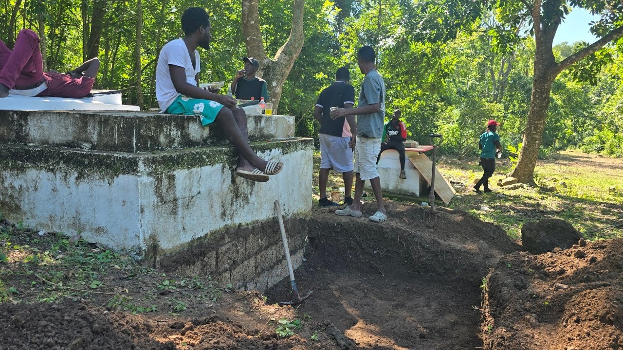 Grave Digging For Merna Richards At Aleous valley 