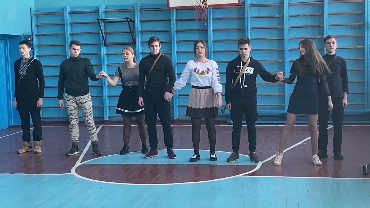 Патріотичний танець під пісню 